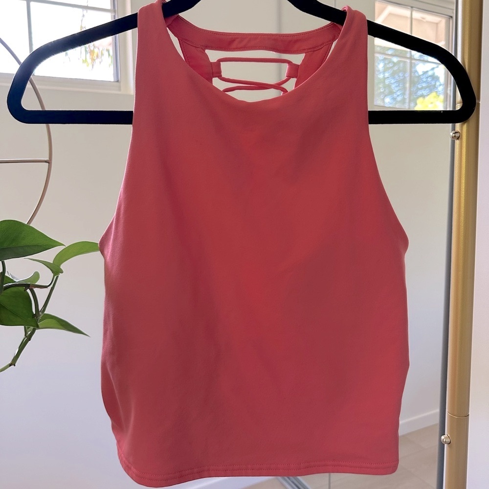 Sports tank